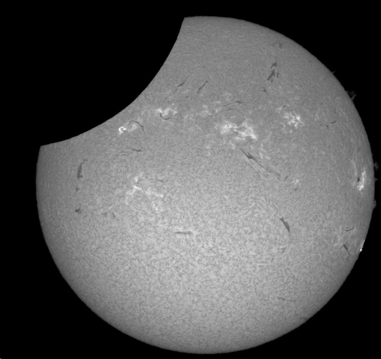 Die Sonnenfinsternis in H-Alpha © Sven Wischmann